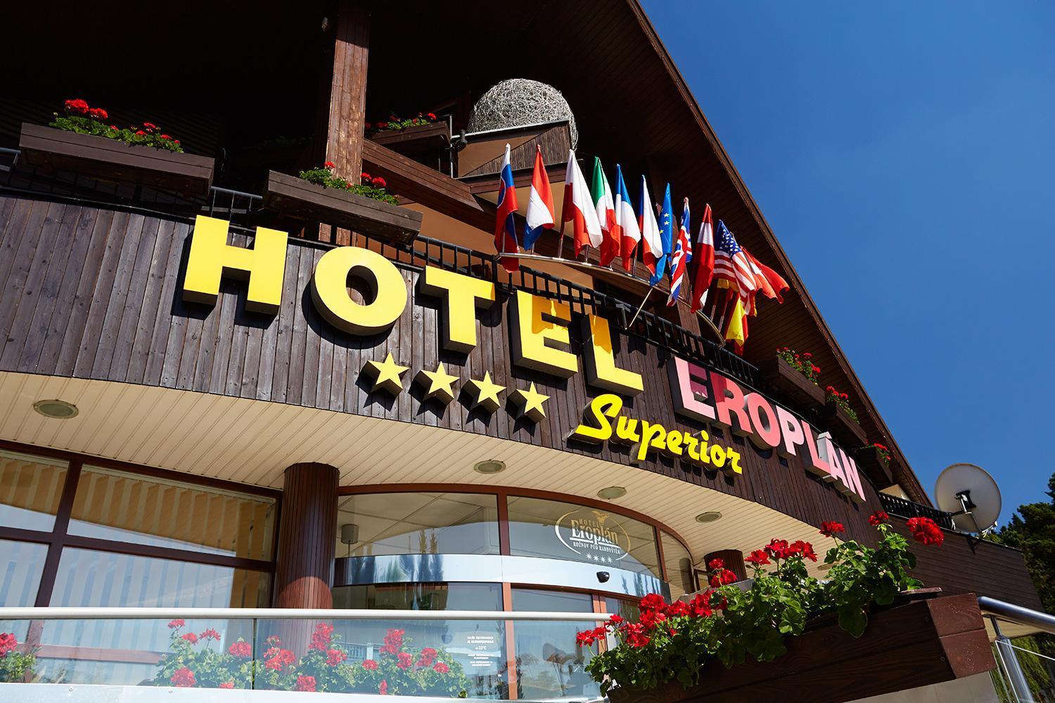 Wellness Hotel Eroplán Rožnov pod Radhoštěm Exterior foto